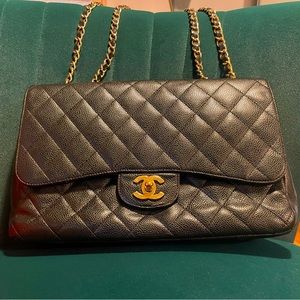 Black Quilted Caviar Jumbo single Flap Gold Hardware, 2008 to 2009